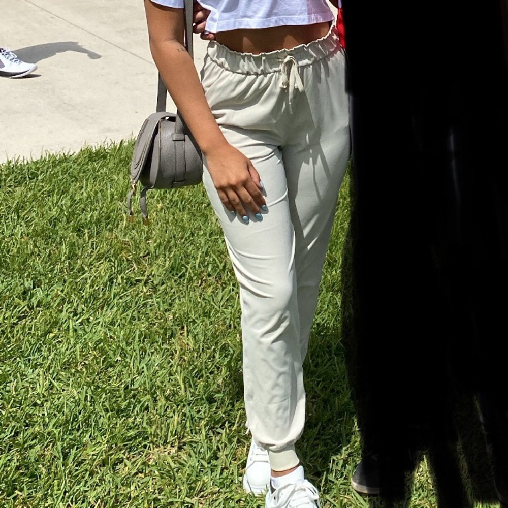 Women's lululemon joggers